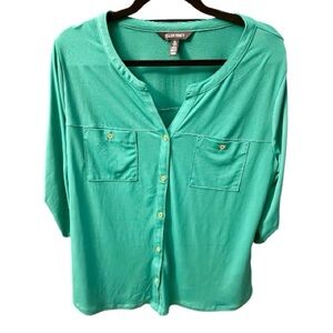 Ellen Tracy Women's Green Button-Down Shirt